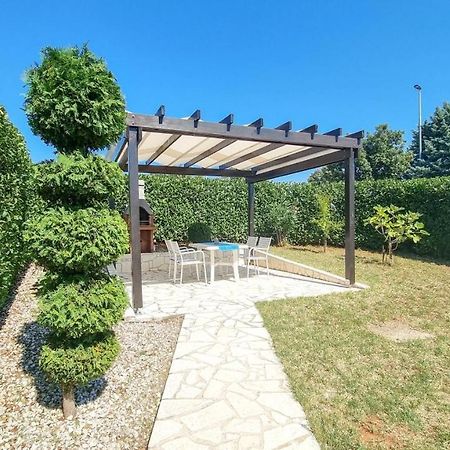 Lea Lägenhet Novigrad Istria Exteriör bild