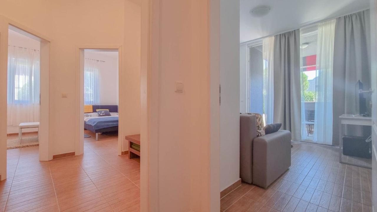 Lea Lägenhet Novigrad Istria Exteriör bild